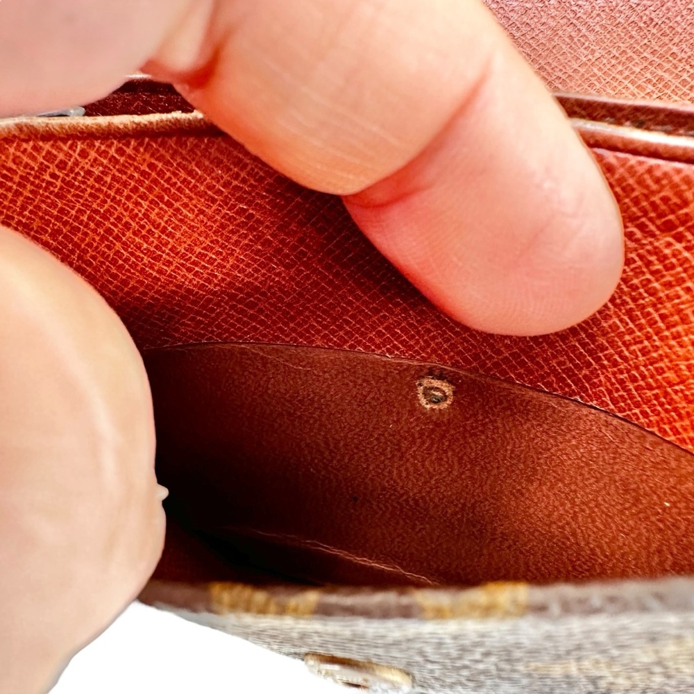 Authentic Louis Vuitton Vintage Monogram Leather & Gold Trim Tresor Wallet - Picture 12 of 12